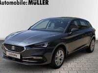 Neu Seat Leon 150 PS (110 kW) 2025 Grau Limousine