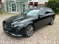 Gebraucht Mercedes E220 Avantgarde 200 PS (147 kW) 2023 Schwarz Limousine