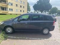 Gebraucht Opel Zafira 116 PS (85 kW) 2011 Grau Van / Kleinbus