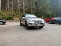 Gebraucht Mercedes ML320 224 PS (164 kW) 2007 Gold SUV