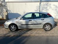 Gebraucht Ford Focus 131 PS (96 kW) 2003 Silber Limousine