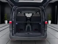Gebraucht VW Multivan Life 218 PS (160 kW) 2022 Grau Van / Kleinbus