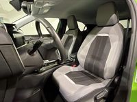 Gebraucht Opel Mokka-e Elegance 100 kW (136 PS) 2023 Grün SUV