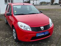 Gebraucht Dacia Sandero 75 PS (55 kW) 2009 Rot Limousine