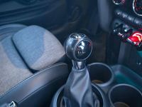 Gebraucht Mini Cooper D 116 PS (85 kW) 2019 Grau Kleinwagen