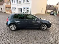 Usata VW Golf VI United 102 CV (75 kW) 2008 Blu Utilitaria