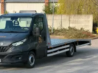 Gebraucht Iveco Daily 180 PS (132 kW) 2021 Silber Limousine