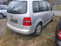 Gebraucht VW Touran 116 PS (85 kW) 2004 Silber Van / Kleinbus