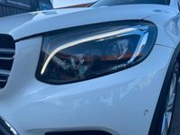 Gebraucht Mercedes GLC220 170 PS (125 kW) 2018 Weiß SUV