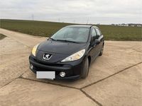 Gebraucht Peugeot 207 95 PS (69 kW) 2009 Schwarz Kleinwagen