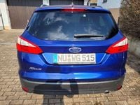 Gebraucht Ford Focus SYNC Edition 140 PS (102 kW) 2014 Blau Limousine