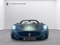 Neu Maserati GranCabrio 491 PS (361 kW) 2025 Verde giada Cabrio