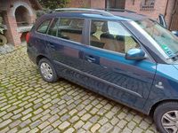 Gebraucht Skoda Fabia Easy 60 PS (44 kW) 2012 Blau Kombi