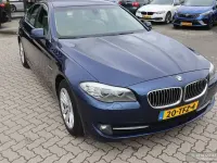 Gebraucht BMW 520 Executive 184 PS (135 kW) 2012 Blau Limousine
