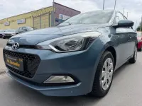 Gebraucht Hyundai i20 75 PS (55 kW) 2015 Blau Limousine