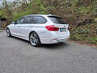 Gebraucht BMW 320 Sport Line 190 PS (139 kW) 2015 Weiß Kombi