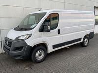 Gebraucht Fiat Ducato 140 PS (102 kW) 2024 Weiss pastell Van