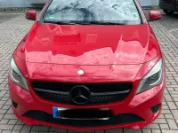 Gebraucht Mercedes CLA200 Urban 156 PS (114 kW) 2016 Rot Coupé