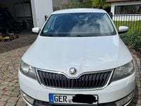 Second-hand Skoda Rapid Active 105 CP (77 kW) 2014 Alb Hatchback