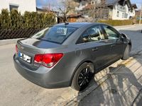 Second-hand Chevrolet Cruze 140 CP (102 kW) 2011 Gri Berlinǎ