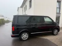 Gebraucht VW T6.1 Generation Six 150 PS (110 kW) 2022 Schwarz Van