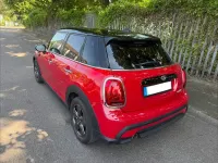 Gebraucht Mini Cooper Essential 136 PS (100 kW) 2024 Rot Kleinwagen