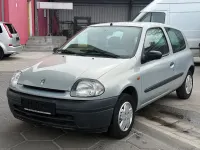 Gebraucht Renault Clio II Basis 58 PS (42 kW) 1999 Silber Limousine