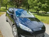 Usado Ford Focus 125 CV (91 kW) 2015 Negro Familiar