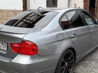 Gebraucht BMW 320 170 PS (125 kW) 2009 Grau Limousine