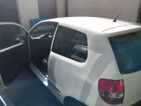 Gebraucht VW Fox 68 PS (50 kW) 2010 Weiß Kleinwagen