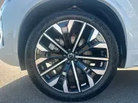 Gebraucht Volvo XC90 Plus 455 PS (334 kW) 2025 Crystal weiß perleffekt SUV
