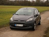 Gebraucht Ford Fiesta Trend 82 PS (60 kW) 2012 Grau Kleinwagen