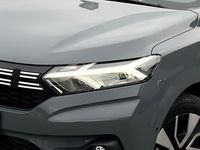 Neu Dacia Sandero Expression 91 PS (66 kW) 2025 Grau Kleinwagen