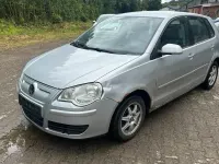 Gebraucht VW Polo 59 PS (43 kW) 2008 Silber Kleinwagen