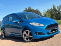 Gebraucht Ford Fiesta 120 PS (88 kW) 2014 Blau Kleinwagen