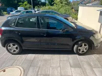 Gebraucht VW Polo 60 PS (44 kW) 2011 Schwarz Kleinwagen