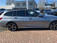 Gebraucht BMW 330e Performance 292 PS (214 kW) 2025 Grau Kombi
