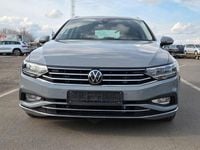 Gebraucht VW Passat Highline 200 PS (147 kW) 2022 Grau Kombi