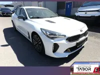 Gebraucht Kia Stinger GT-Line 200 PS (147 kW) 2018 Weiß metallic Kleinwagen