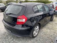 Gebraucht BMW 116 116 PS (85 kW) 2006 Schwarz Kleinwagen