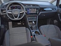 Gebraucht VW Touran Highline 150 PS (110 kW) 2025 Grau Van / Kleinbus