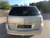 Gebraucht Opel Astra Edition 116 PS (85 kW) 2008 Grau Kombi