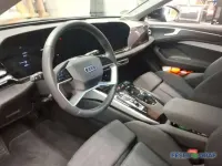 Gebraucht Audi A6 Sport 204 PS (150 kW) 2025 Mythosschwarz metallic Kombi