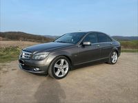 Gebraucht Mercedes C250 204 PS (150 kW) 2009 Grau Limousine