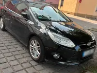Gebraucht Ford Focus 125 PS (91 kW) 2013 Schwarz Limousine