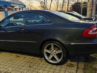 Gebraucht Mercedes CLK200 Avantgarde 163 PS (119 kW) 2003 Blau Coupé