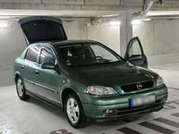 Gebraucht Opel Astra 101 PS (74 kW) 1999 Grün Limousine