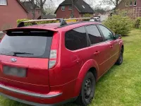 Gebraucht Ford Focus 101 PS (74 kW) 2007 Rot Kombi