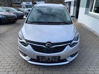 Gebraucht Opel Zafira Innovation 140 PS (102 kW) 2017 Silber Van / Kleinbus