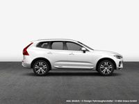 Gebraucht Volvo XC60 Core 197 PS (144 kW) 2023 Crystal weißperleffekt SUV
